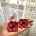 Pendientes Flor de Amapola tamaño real